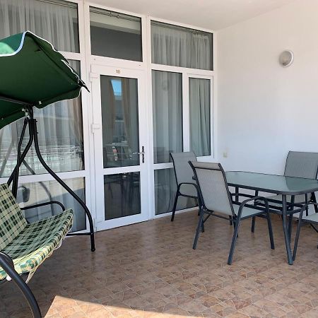 Ferienwohnung Town-House Golden Bugaz Karolino-Buhaz Exterior foto