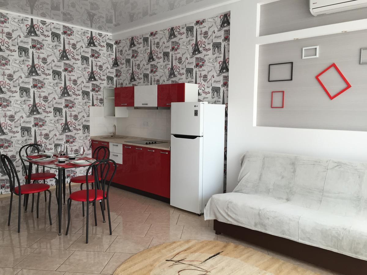 Ferienwohnung Town-House Golden Bugaz Karolino-Buhaz Exterior foto